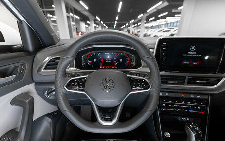 Volkswagen T-Roc I, 2025 год, 3 515 000 рублей, 11 фотография