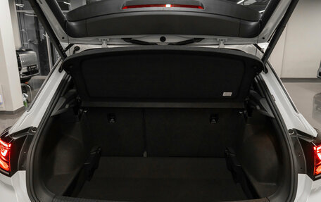 Volkswagen T-Roc I, 2025 год, 3 515 000 рублей, 26 фотография