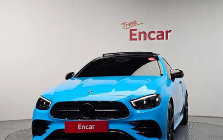 Mercedes-Benz E-Класс, 2022 год, 5 790 000 рублей, 2 фотография