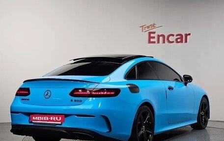 Mercedes-Benz E-Класс, 2022 год, 5 790 000 рублей, 3 фотография