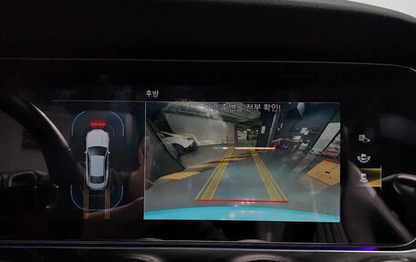 Mercedes-Benz E-Класс, 2022 год, 5 790 000 рублей, 13 фотография