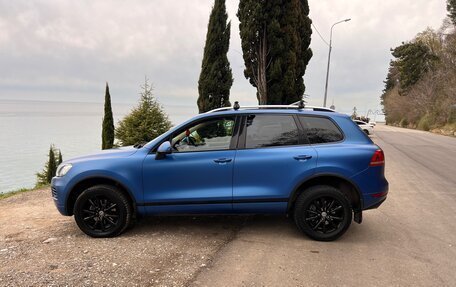 Volkswagen Touareg III, 2010 год, 1 800 000 рублей, 1 фотография