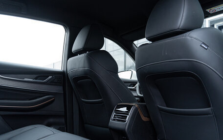 CheryExeed LX, 2025 год, 6 990 000 рублей, 16 фотография