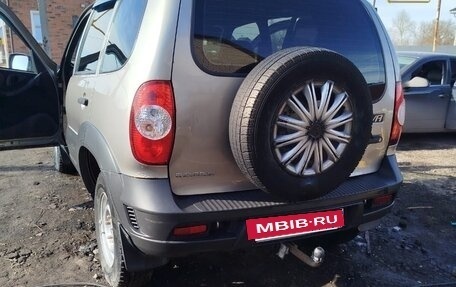 Chevrolet Niva I рестайлинг, 2013 год, 555 000 рублей, 4 фотография