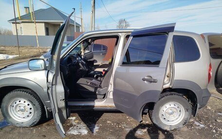 Chevrolet Niva I рестайлинг, 2013 год, 555 000 рублей, 5 фотография