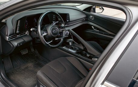 Hyundai Elantra, 2021 год, 1 775 000 рублей, 13 фотография