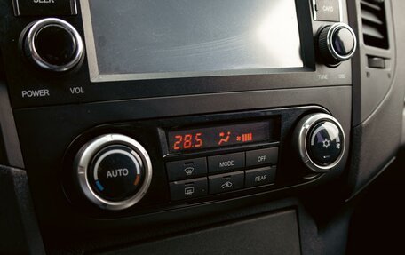 Mitsubishi Pajero IV, 2014 год, 2 035 000 рублей, 15 фотография