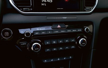 KIA Sportage IV рестайлинг, 2021 год, 2 295 000 рублей, 15 фотография