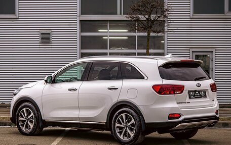 KIA Sorento III Prime рестайлинг, 2019 год, 2 395 000 рублей, 4 фотография