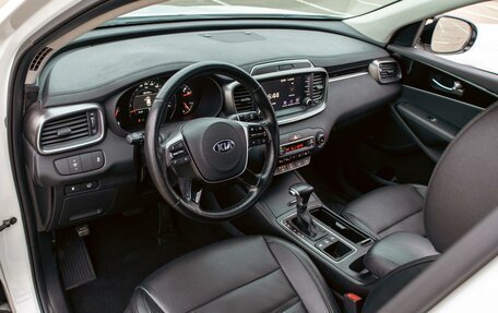 KIA Sorento III Prime рестайлинг, 2019 год, 2 395 000 рублей, 13 фотография