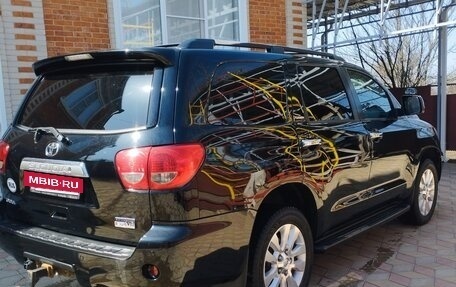 Toyota Sequoia II рестайлинг, 2008 год, 3 495 000 рублей, 2 фотография