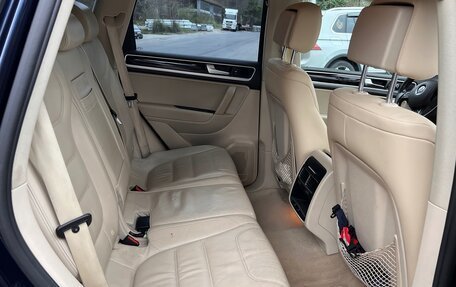 Volkswagen Touareg III, 2010 год, 1 800 000 рублей, 11 фотография