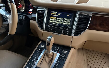 Porsche Macan I рестайлинг, 2015 год, 3 060 000 рублей, 24 фотография