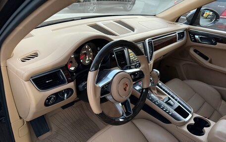 Porsche Macan I рестайлинг, 2015 год, 3 060 000 рублей, 34 фотография