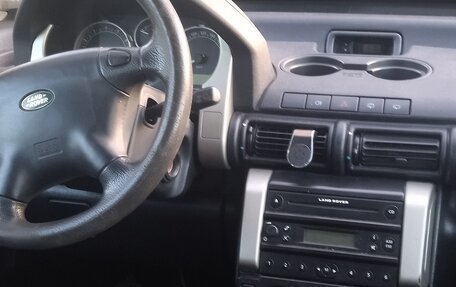 Land Rover Freelander II рестайлинг 2, 2005 год, 499 000 рублей, 10 фотография