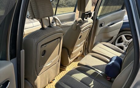 Renault Scenic III, 2005 год, 400 000 рублей, 7 фотография