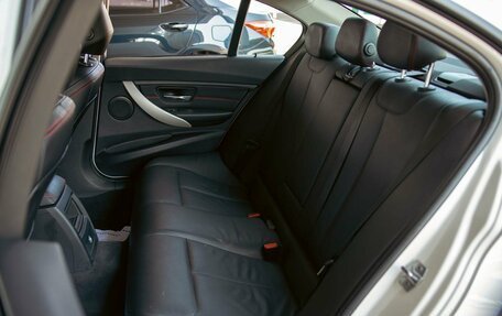 BMW 3 серия, 2018 год, 1 855 000 рублей, 17 фотография