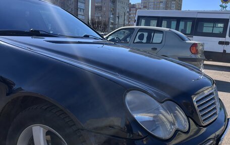 Mercedes-Benz C-Класс, 2002 год, 550 000 рублей, 2 фотография
