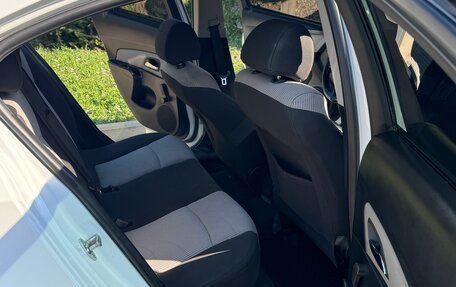 Chevrolet Cruze II, 2013 год, 700 000 рублей, 6 фотография