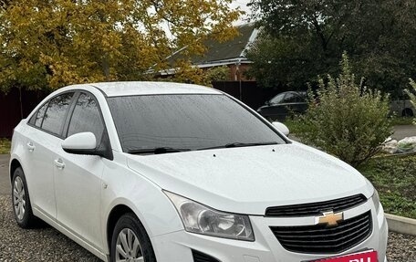 Chevrolet Cruze II, 2013 год, 700 000 рублей, 4 фотография