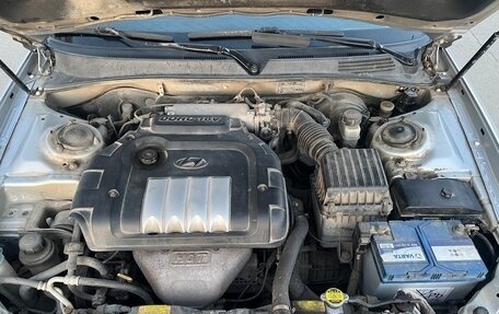 Hyundai Sonata IV рестайлинг, 2005 год, 450 000 рублей, 11 фотография