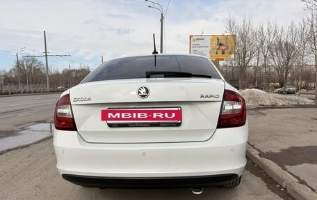 Skoda Rapid I, 2018 год, 1 180 000 рублей, 4 фотография