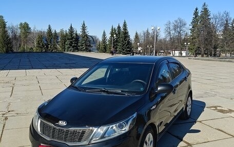 KIA Rio III рестайлинг, 2013 год, 849 000 рублей, 3 фотография