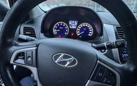 Hyundai Solaris II рестайлинг, 2015 год, 1 180 000 рублей, 7 фотография