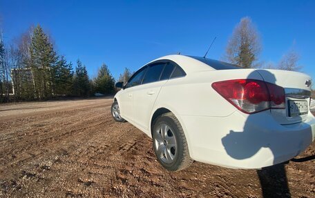 Chevrolet Cruze II, 2014 год, 850 000 рублей, 8 фотография