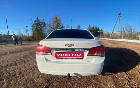 Chevrolet Cruze II, 2014 год, 850 000 рублей, 9 фотография