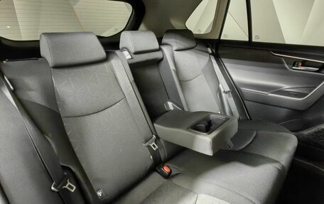 Toyota RAV4, 2022 год, 3 750 000 рублей, 17 фотография