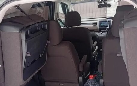 Honda Freed II, 2020 год, 2 050 000 рублей, 9 фотография