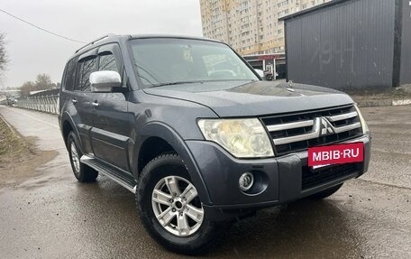 Mitsubishi Pajero IV, 2007 год, 1 750 000 рублей, 2 фотография
