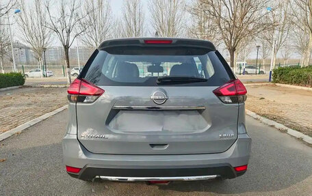 Nissan X-Trail, 2025 год, 2 500 000 рублей, 4 фотография
