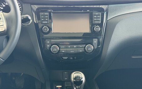 Nissan X-Trail, 2015 год, 1 850 000 рублей, 10 фотография