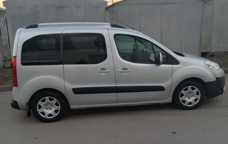Peugeot Partner II рестайлинг 2, 2011 год, 680 000 рублей, 3 фотография