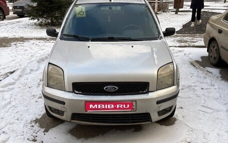Ford Fusion I, 2005 год, 300 000 рублей, 1 фотография