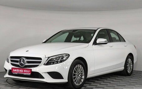 Mercedes-Benz C-Класс, 2019 год, 2 415 000 рублей, 1 фотография