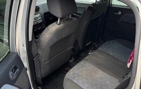 Ford Fusion I, 2005 год, 300 000 рублей, 8 фотография