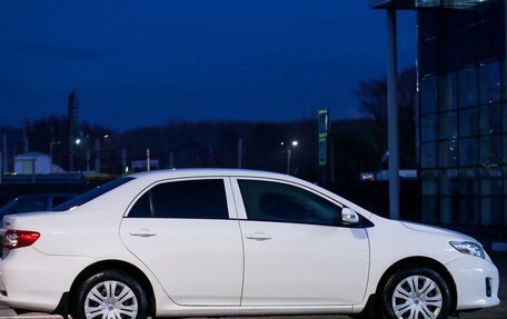 Toyota Corolla, 2011 год, 900 000 рублей, 4 фотография