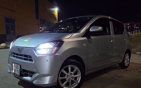 Daihatsu Mira e:S II, 2017 год, 900 000 рублей, 2 фотография