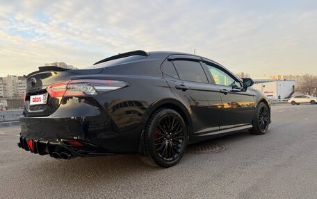 Toyota Camry, 2021 год, 2 490 000 рублей, 7 фотография