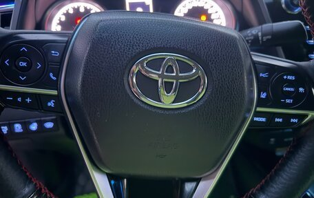 Toyota Camry, 2021 год, 2 490 000 рублей, 18 фотография