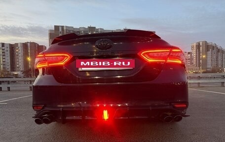 Toyota Camry, 2021 год, 2 490 000 рублей, 9 фотография