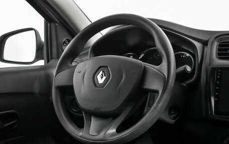 Renault Logan II, 2018 год, 799 000 рублей, 14 фотография