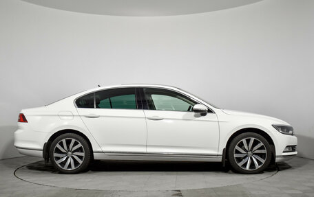 Volkswagen Passat B8 рестайлинг, 2019 год, 2 100 000 рублей, 4 фотография