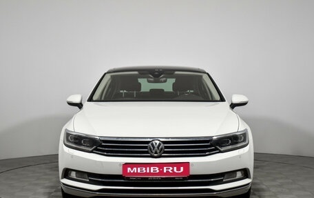 Volkswagen Passat B8 рестайлинг, 2019 год, 2 100 000 рублей, 2 фотография