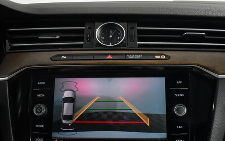 Volkswagen Passat B8 рестайлинг, 2019 год, 2 100 000 рублей, 18 фотография