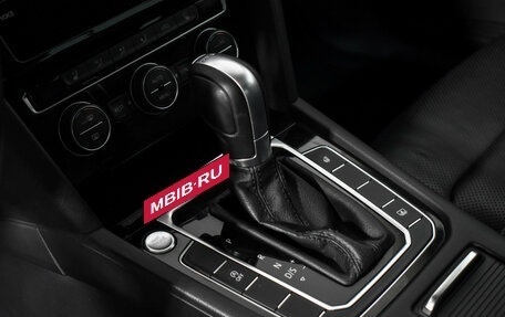 Volkswagen Passat B8 рестайлинг, 2019 год, 2 100 000 рублей, 11 фотография