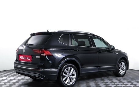 Volkswagen Tiguan II, 2019 год, 3 000 000 рублей, 5 фотография